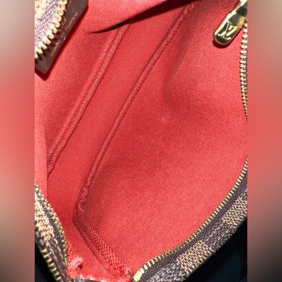 Louis Vuitton Damier Ebene Navona Pochette - Picture 13 of 15